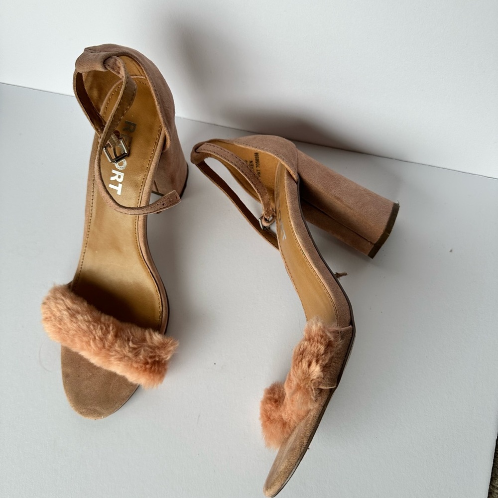 Report brand heels with fur toe strap